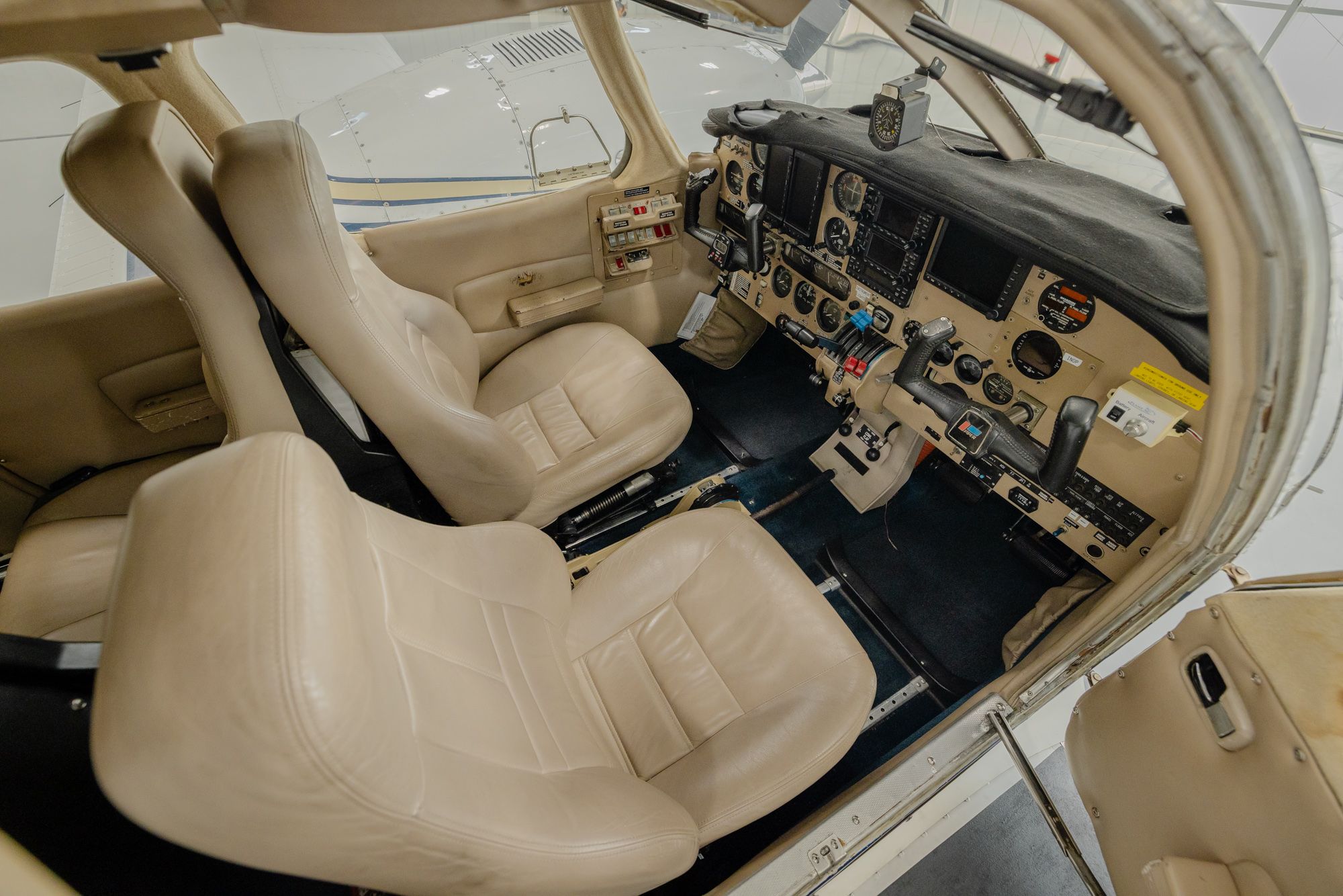 Piper Seneca - N52MC-30